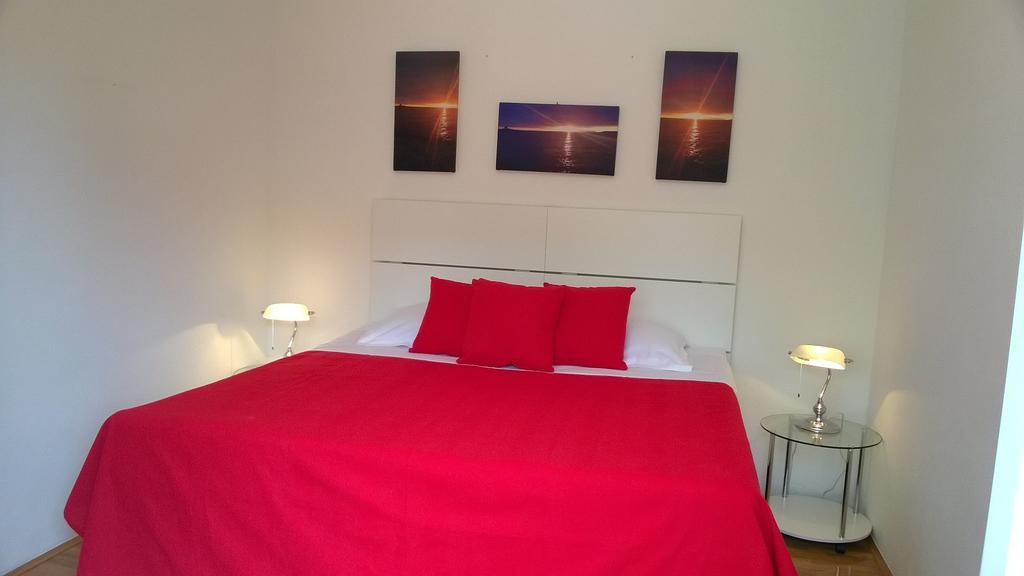 Cozy New Flat For 2 Or 3 Apartment ฮวาร์ ภายนอก รูปภาพ